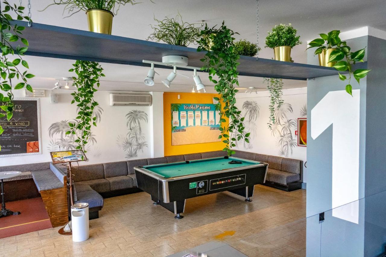 Hotel Morfeo - Young People Hotels (Adults Only) Rimini Ngoại thất bức ảnh