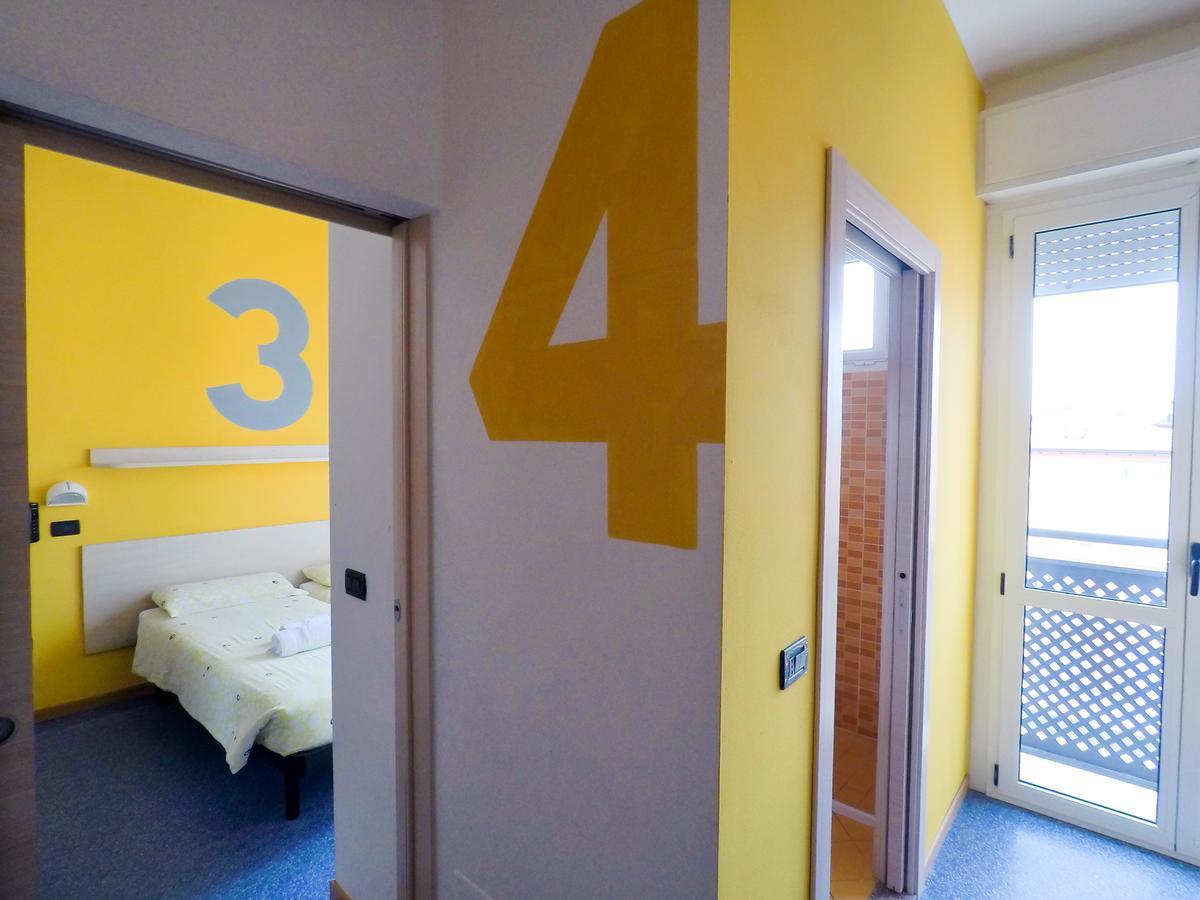 Hotel Morfeo - Young People Hotels (Adults Only) Rimini Ngoại thất bức ảnh